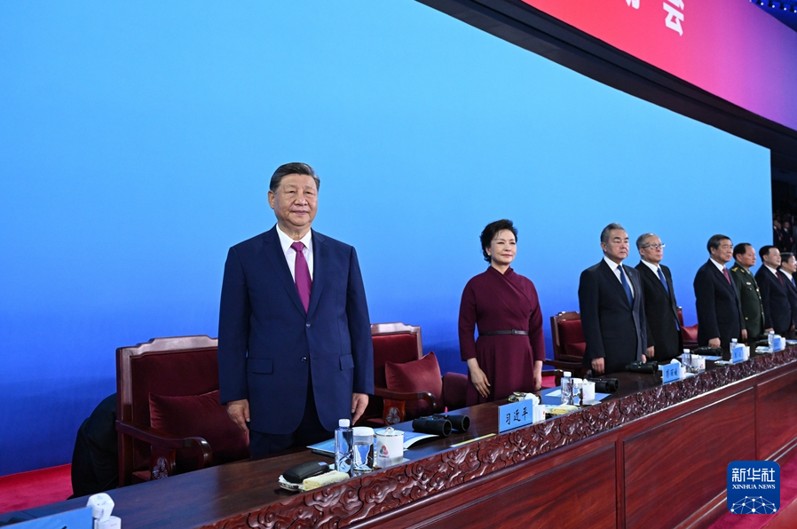 第十五届全国运动会在广东广州隆重开幕 习近平出席开幕式并宣…